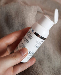 Gel Naturale Rigenerante Viso Con Acido Ialuronico e Acido Ascorbico 50 ml